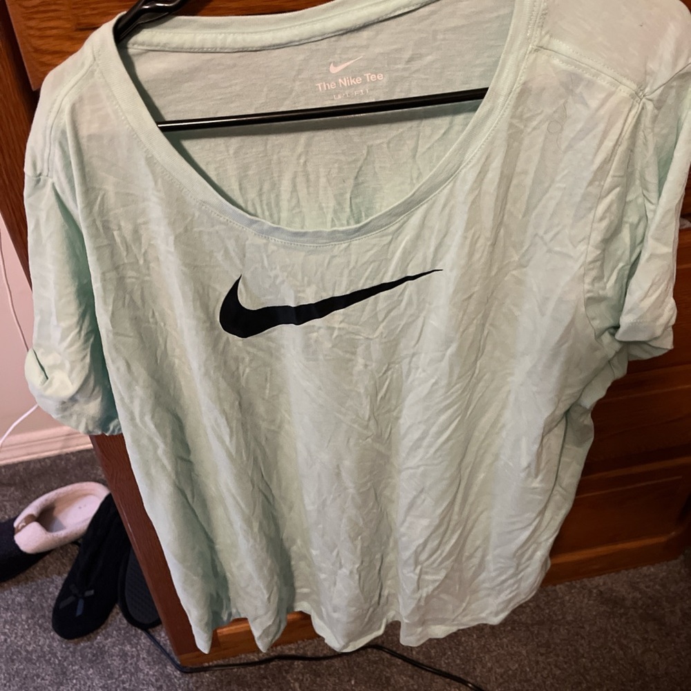 Nike Cream Short Sleeve Relaxed T-Shirt